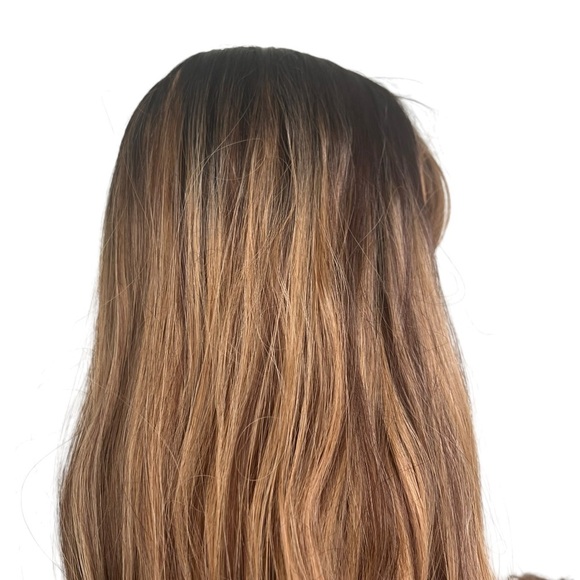 33 Inch Ombre Brown & Blonde wig with highlights with bangs - Picture 2 of 14